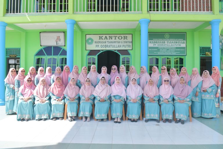 4. MTs Putri